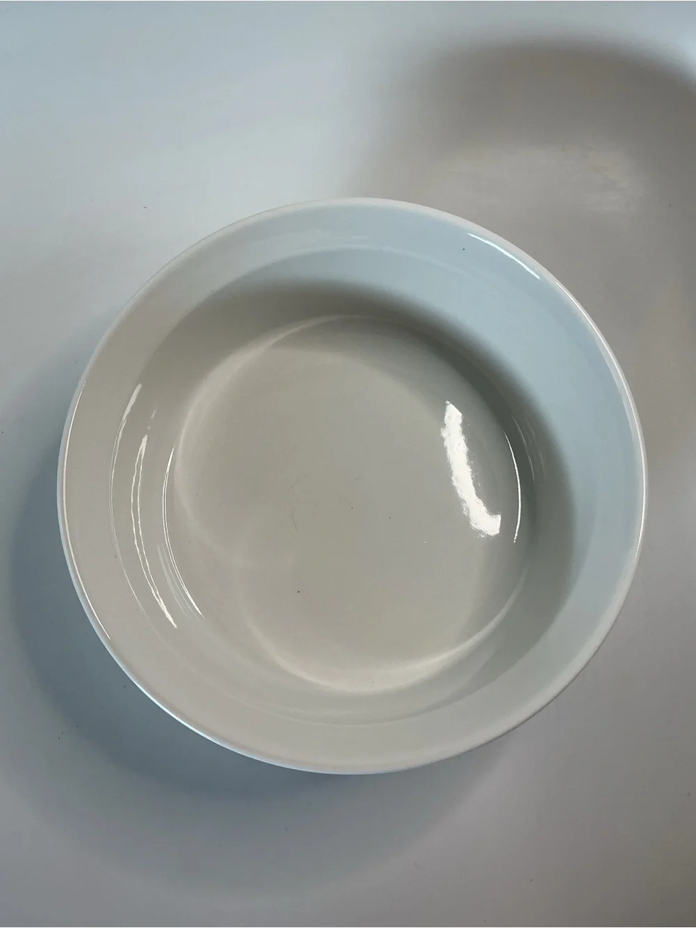 CorningWare French White 1.5 Qt Round Covered Casserole Dish with Glass Lid